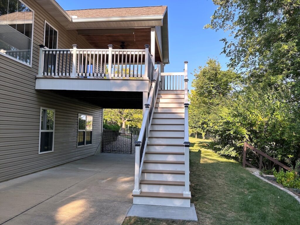 Modular-Harbor White and Black Profile 1A