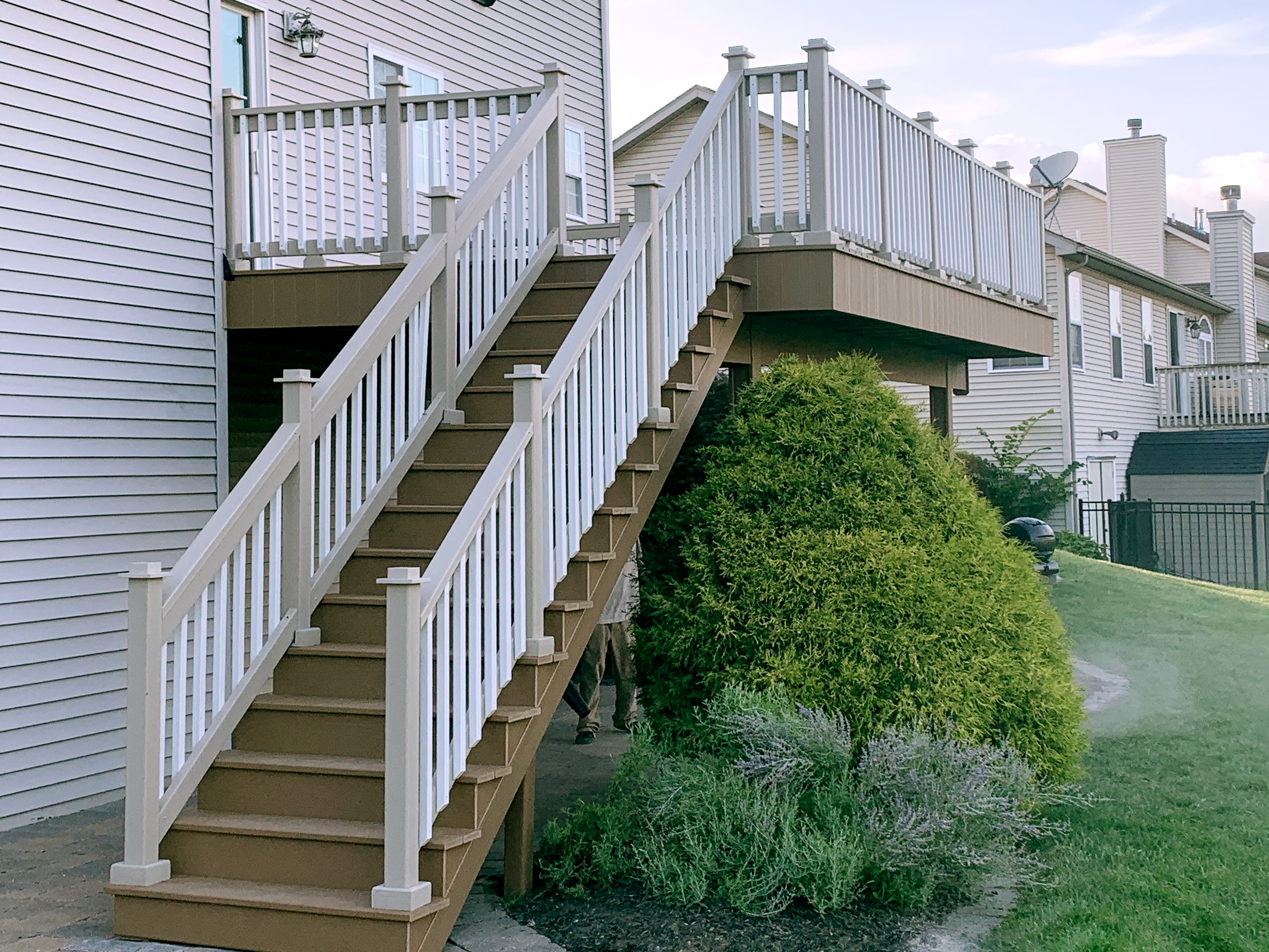 Weathered Putty White